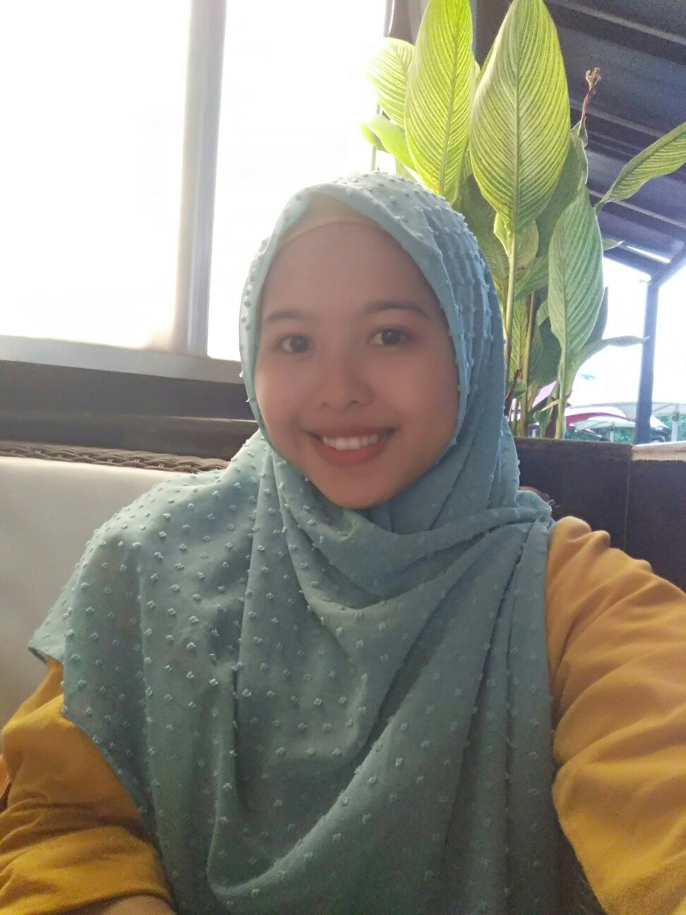 Retno Nova Triani profile icon