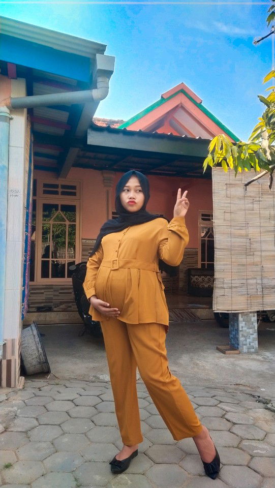 mieidiana sofira profile icon