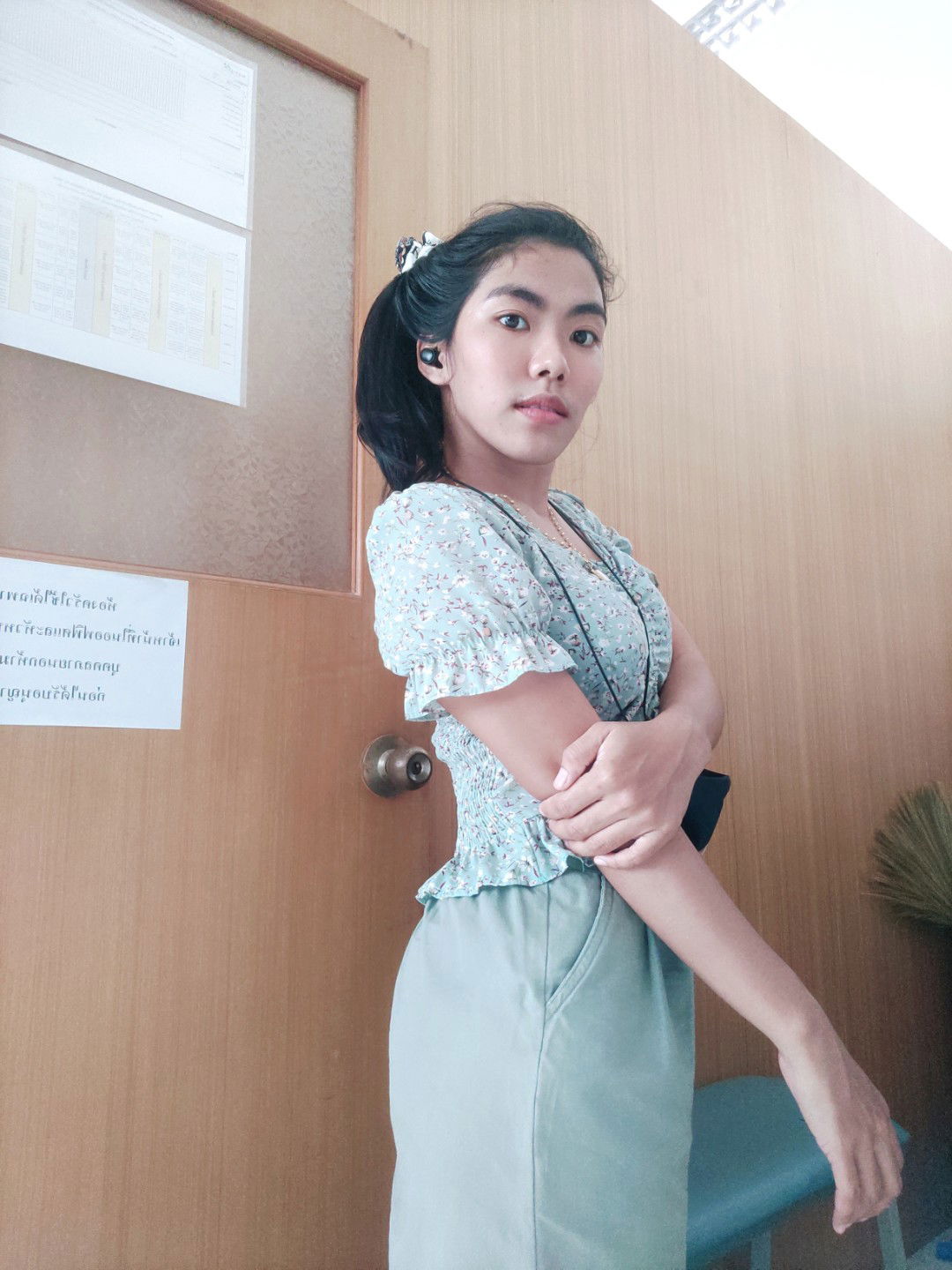 Bew Theeraporn profile icon