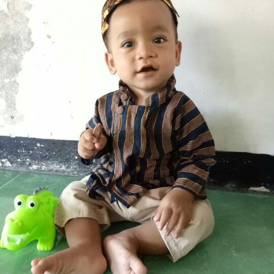 Inah binti kasir profile icon