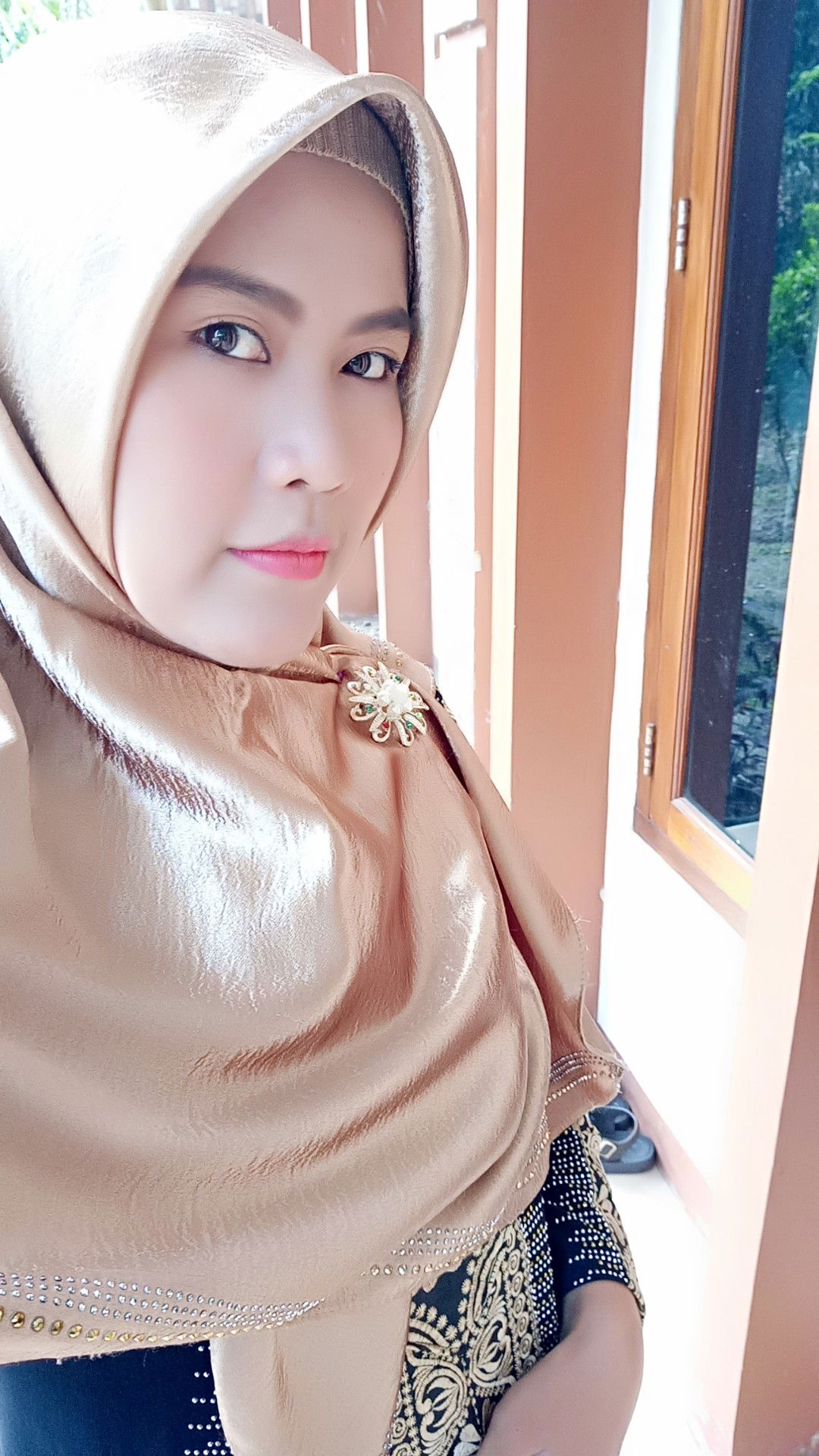 Ny. Vina Nurshopa profile icon