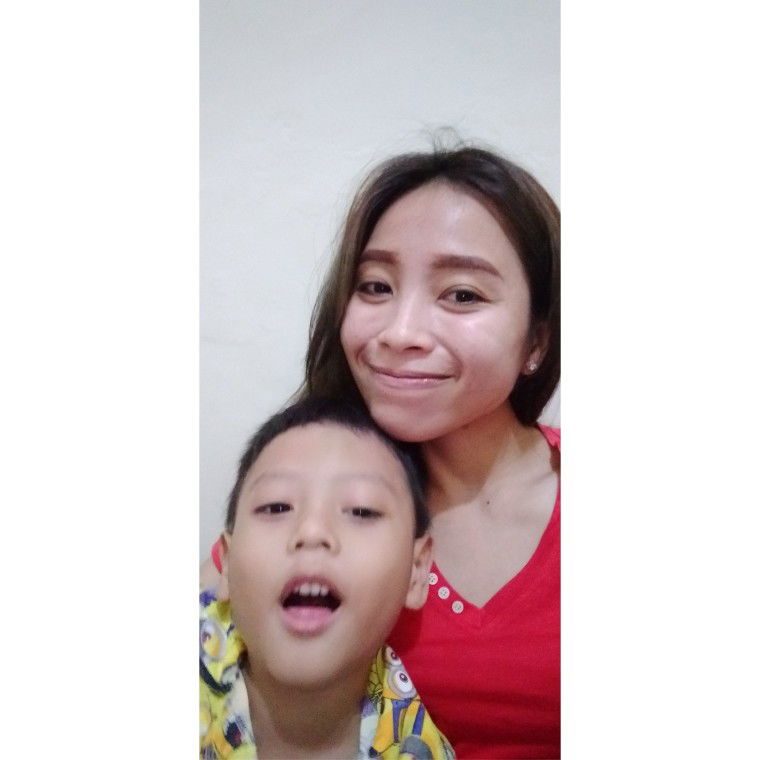 Ratna Gustiningtyas profile icon