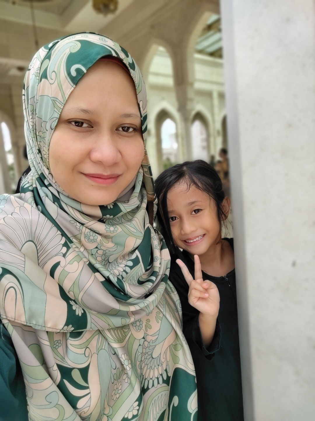 Anis Ayuni profile icon