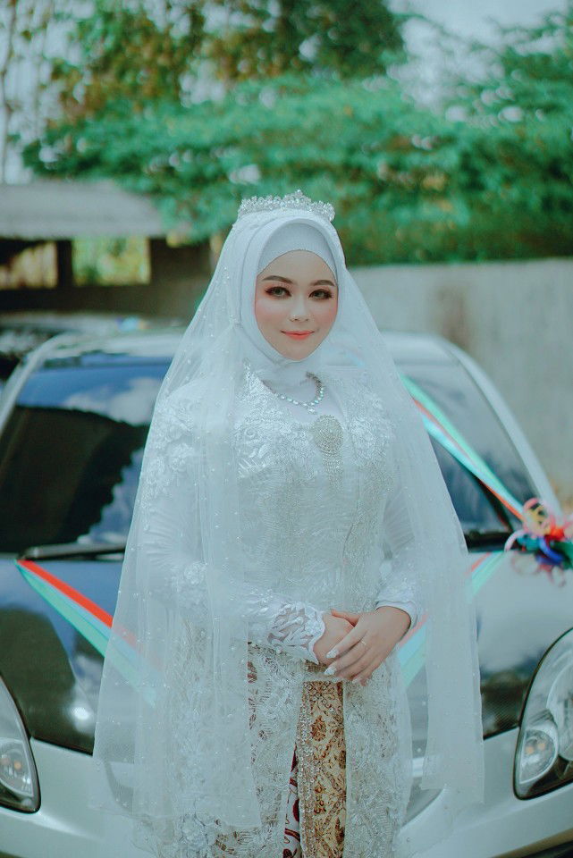 DESELVA PUTRI profile icon