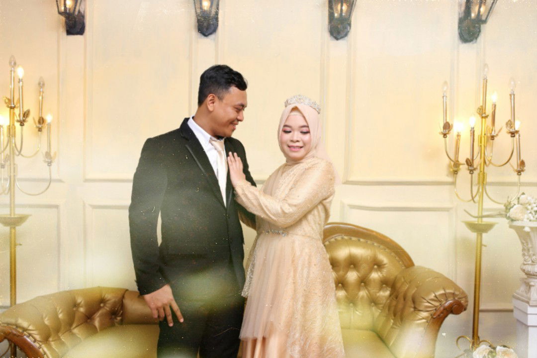 Khoirun Nisa' profile icon