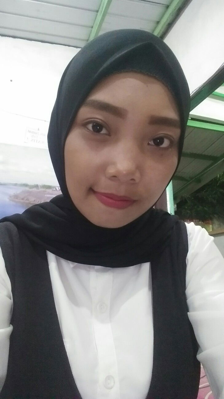 Dewi Astuti profile icon