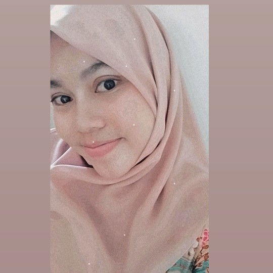 Reny Sikumbang profile icon