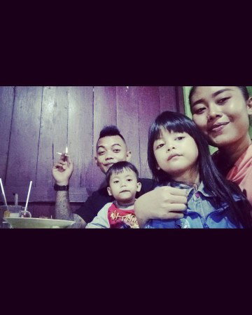 Diah Ratna Sari profile icon