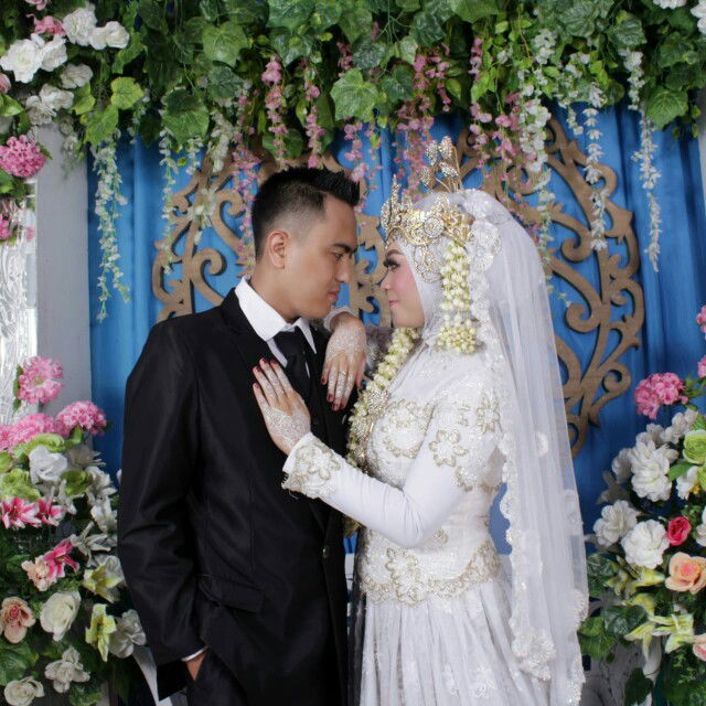 Riri Nurfitri profile icon