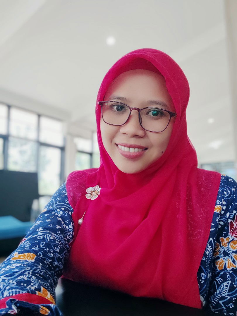 Siti Muzazanah profile icon