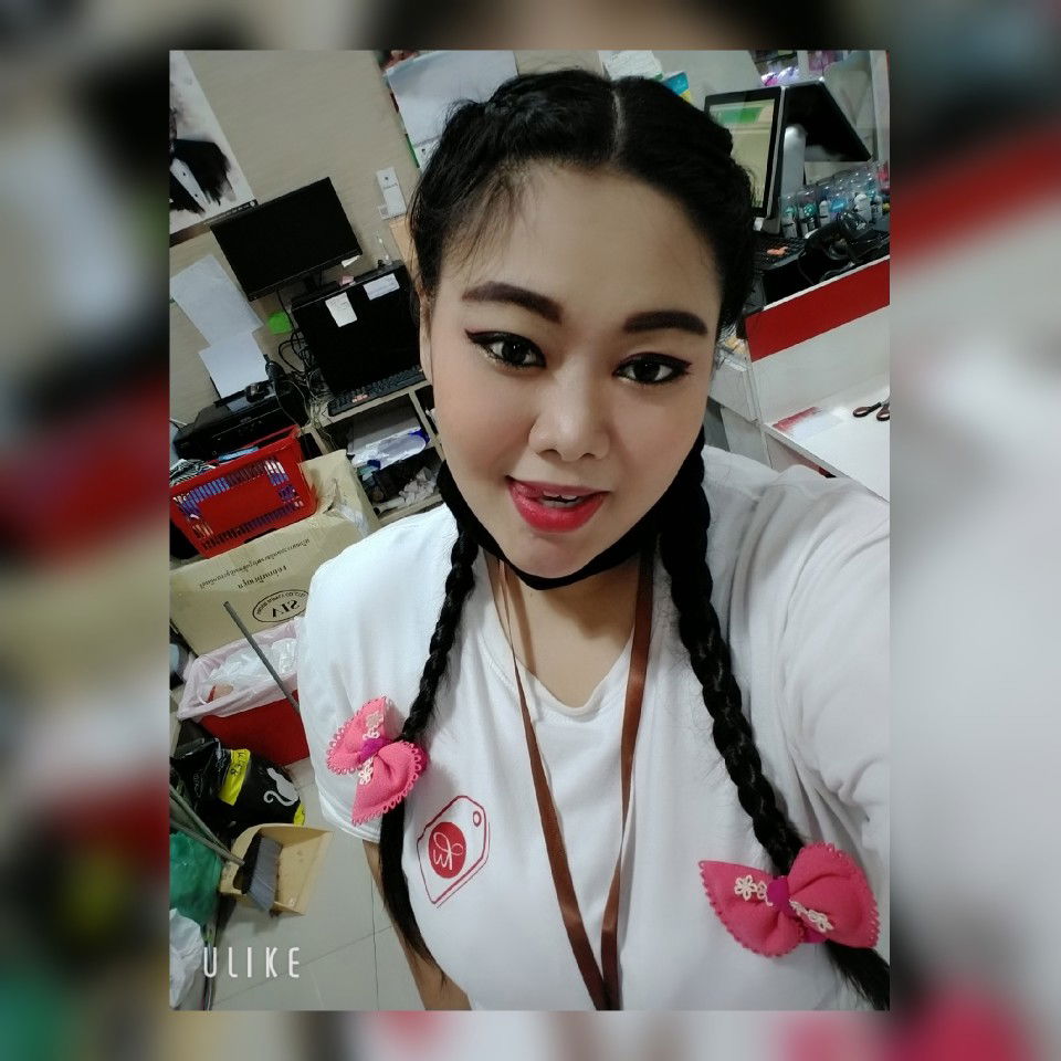 nutnut. marn profile icon