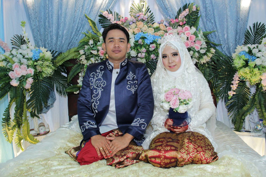 Heny Dwi Nusanti profile icon