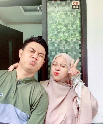 Ayu lestari profile icon