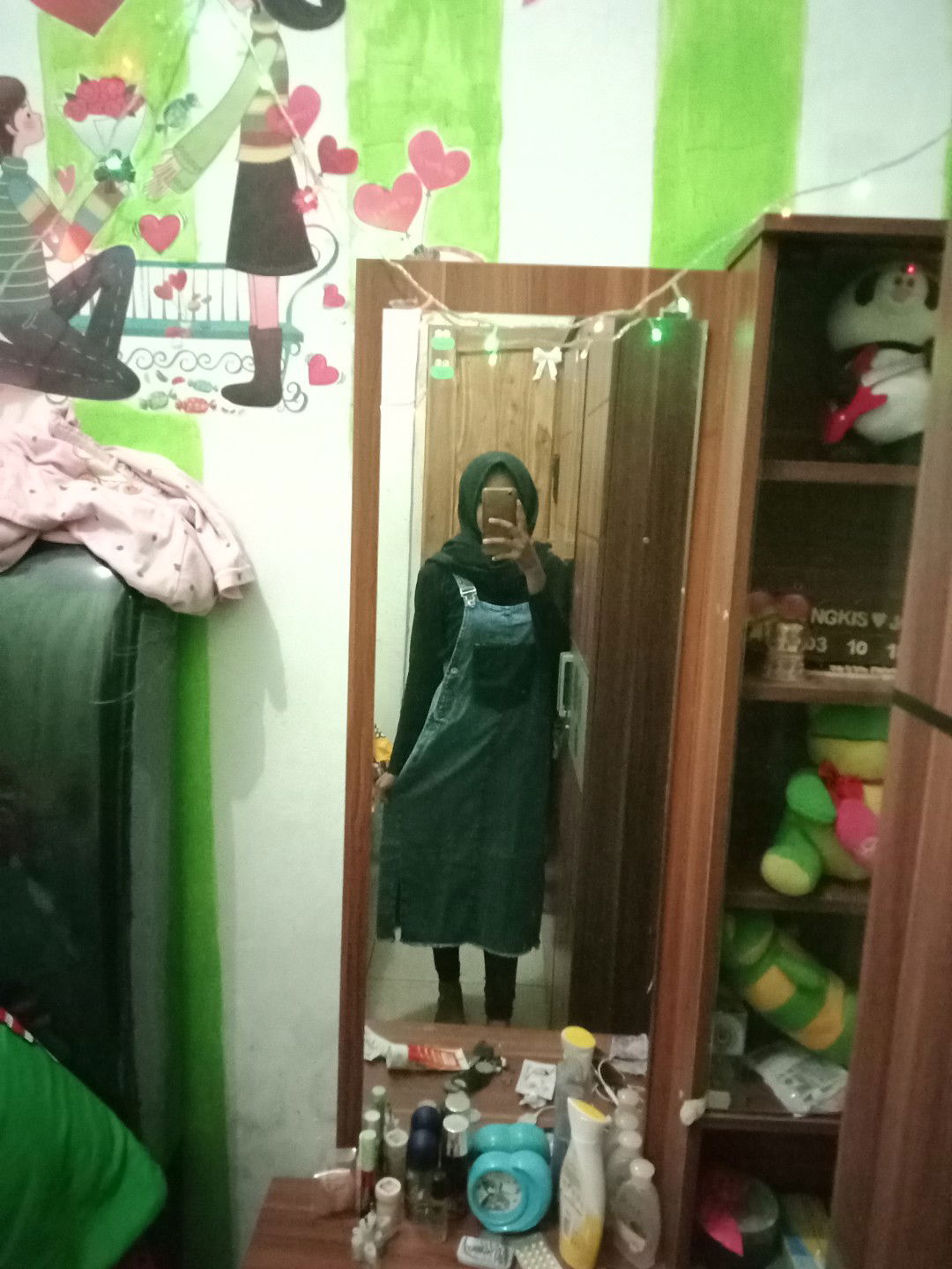 trisnaa profile icon