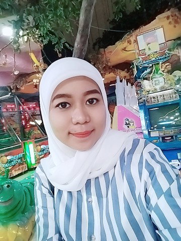 riya_des profile icon