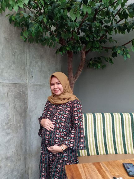 farisa fitri profile icon