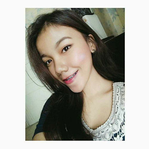 Ramadhena Putri profile icon