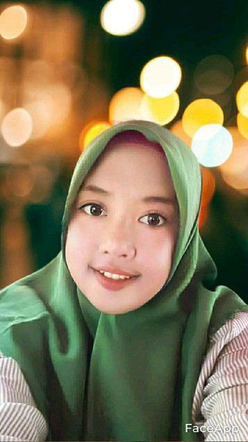 Septi Wahyuningsih profile icon