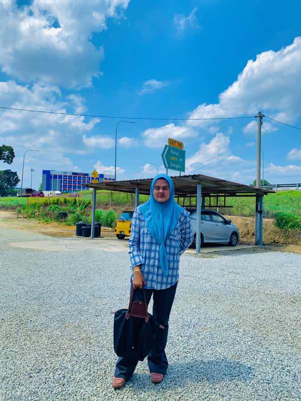 aina Hassan profile icon