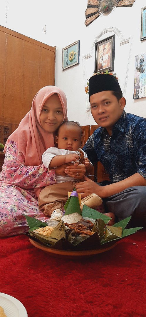 Binti Nur Zakiatul Arista profile icon