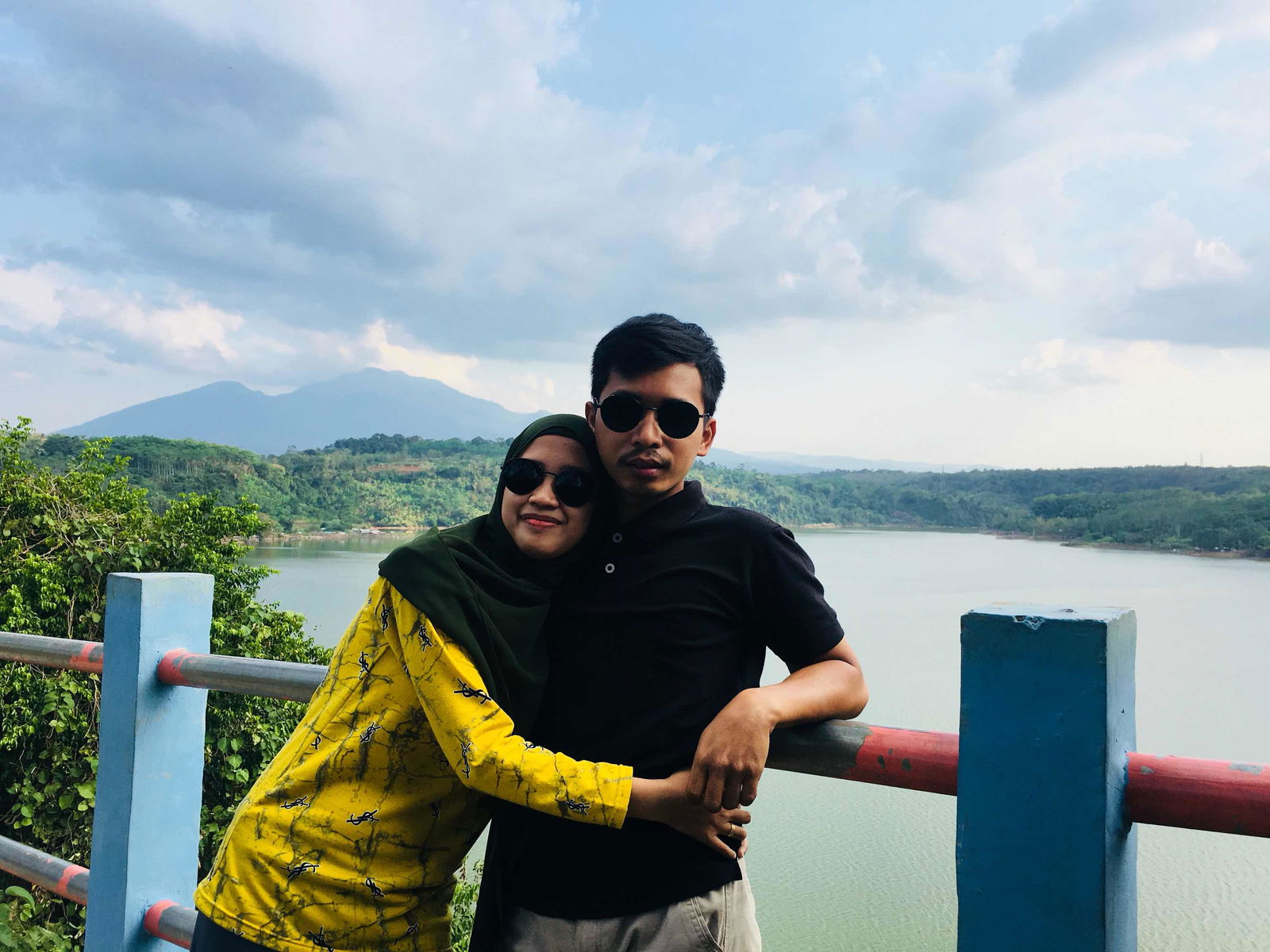 Revi Abbas profile icon