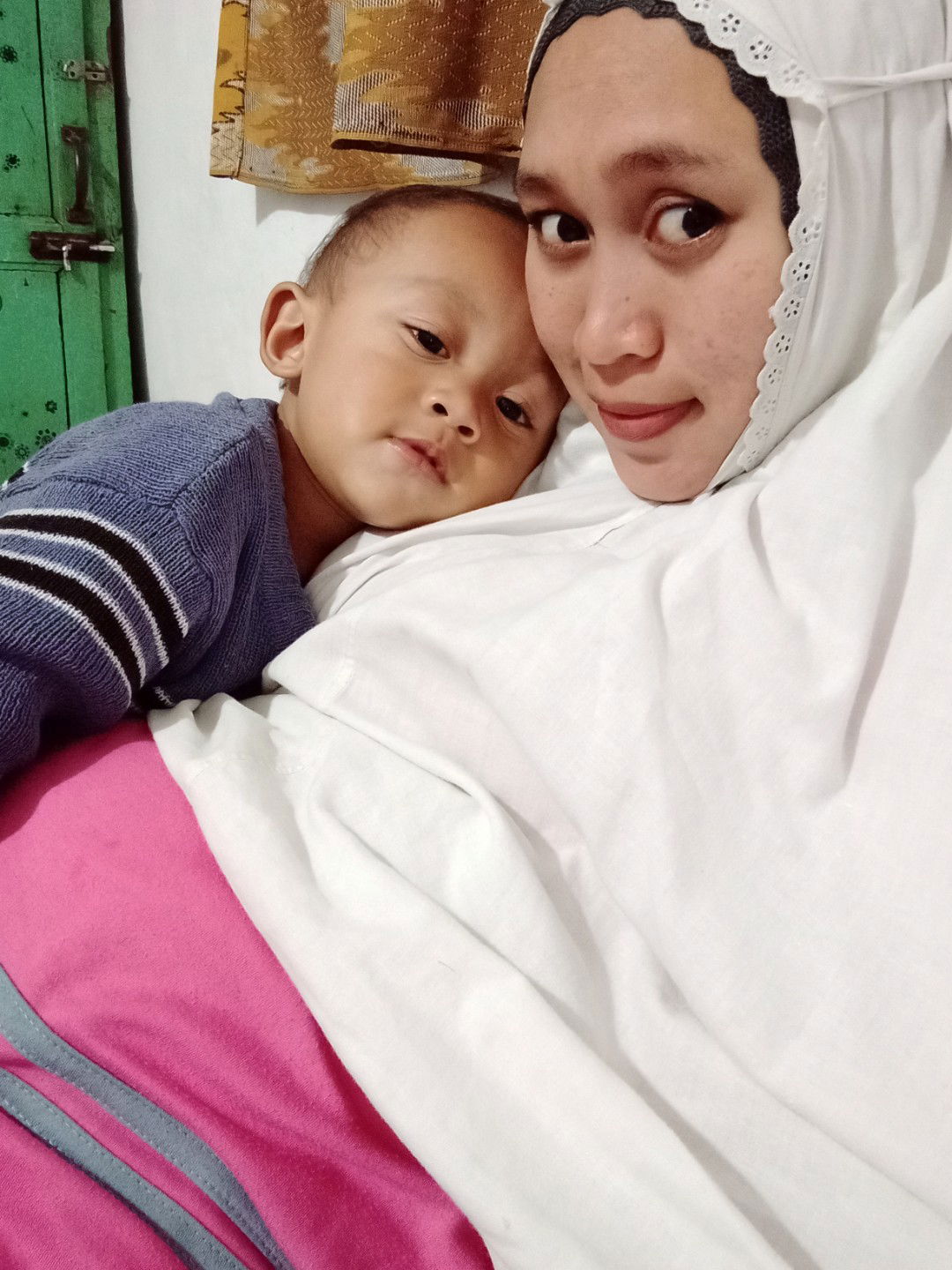 Mbak Is profile icon