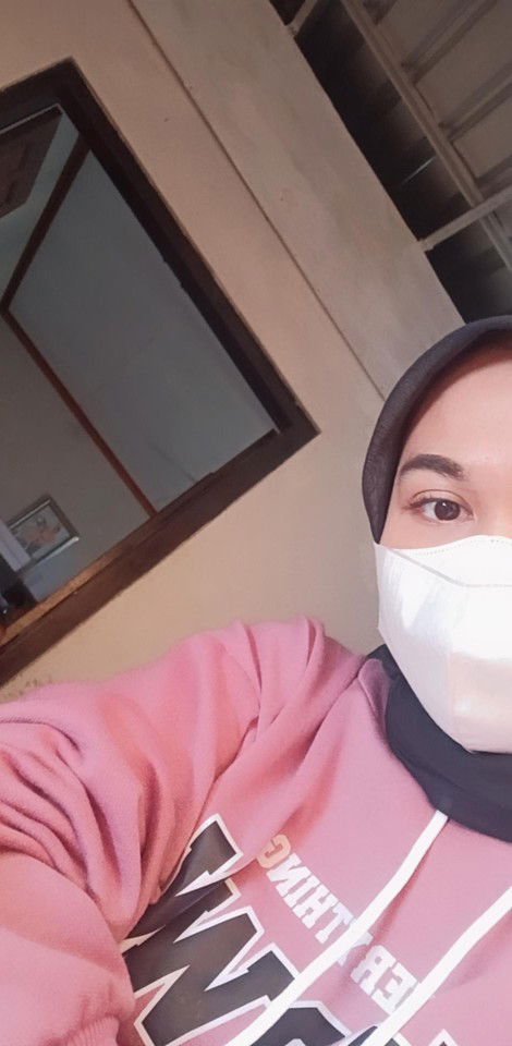 Utri Ardiyanti profile icon