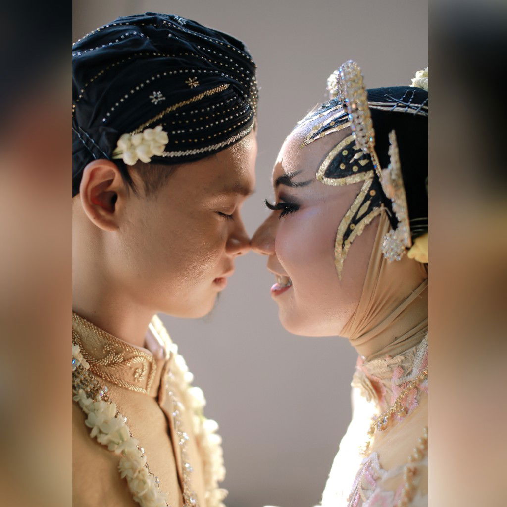 nurani suci profile icon