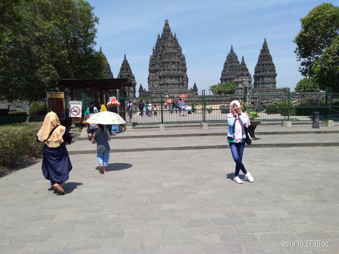 Fifitri Anggraini profile icon