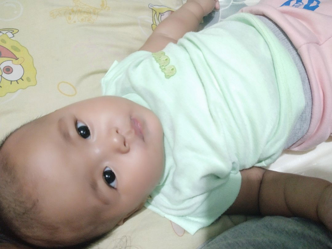 Belum bisa tengkurep