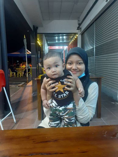 dhiaAnaqi profile icon