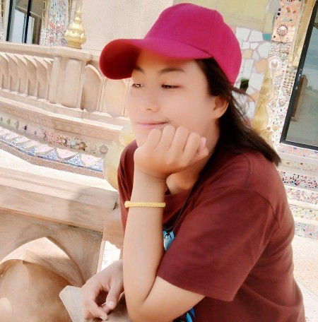 ปาริชาติ พิมพ์พันธ์ profile icon