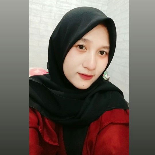 Yuyuk Antini profile icon