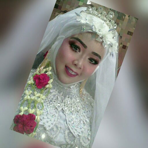 fitrinur hidayah profile icon