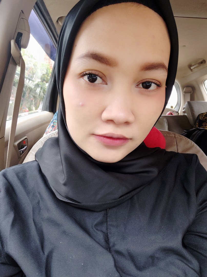 novita sari profile icon
