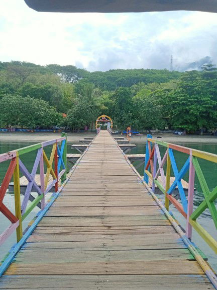 Tutik Nav profile icon