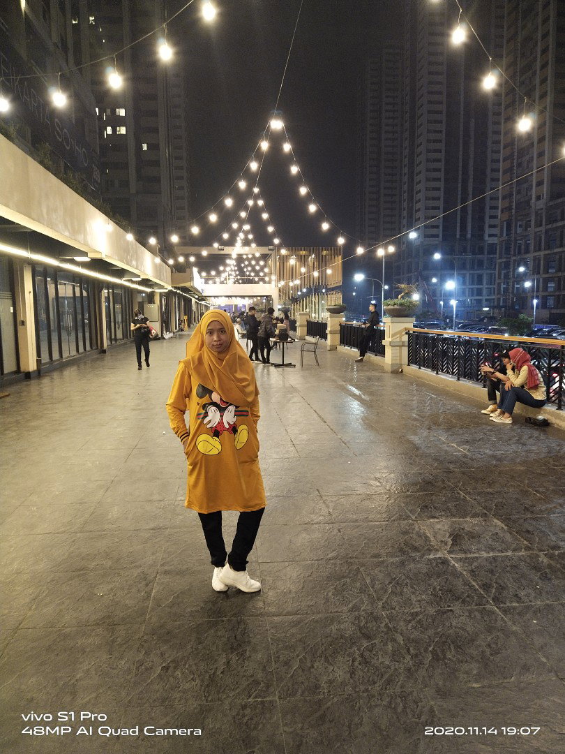 Rathi Hakim profile icon