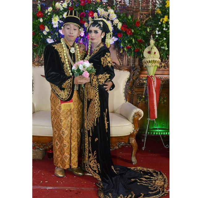 irma suci wulandari profile icon