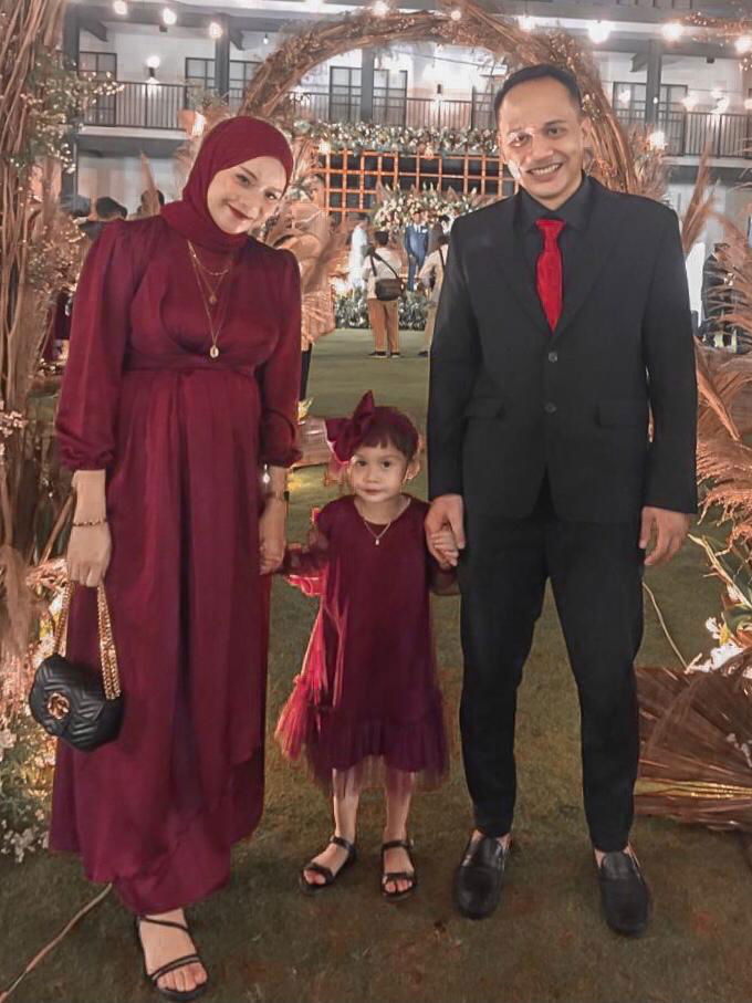 Ria Iswandini profile icon