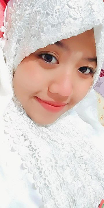 Lutfiani Azizah profile icon