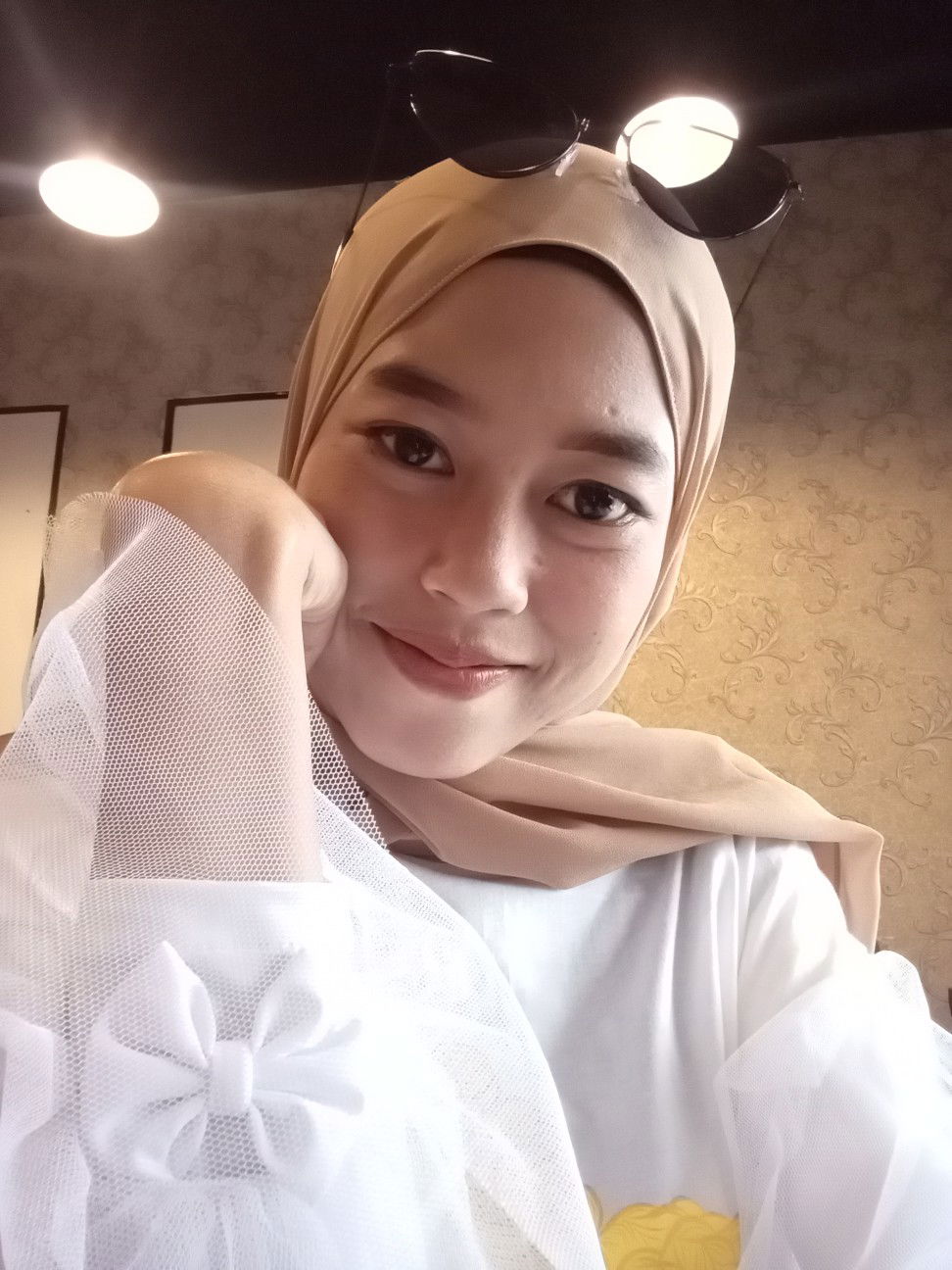 Lilis Dwi profile icon