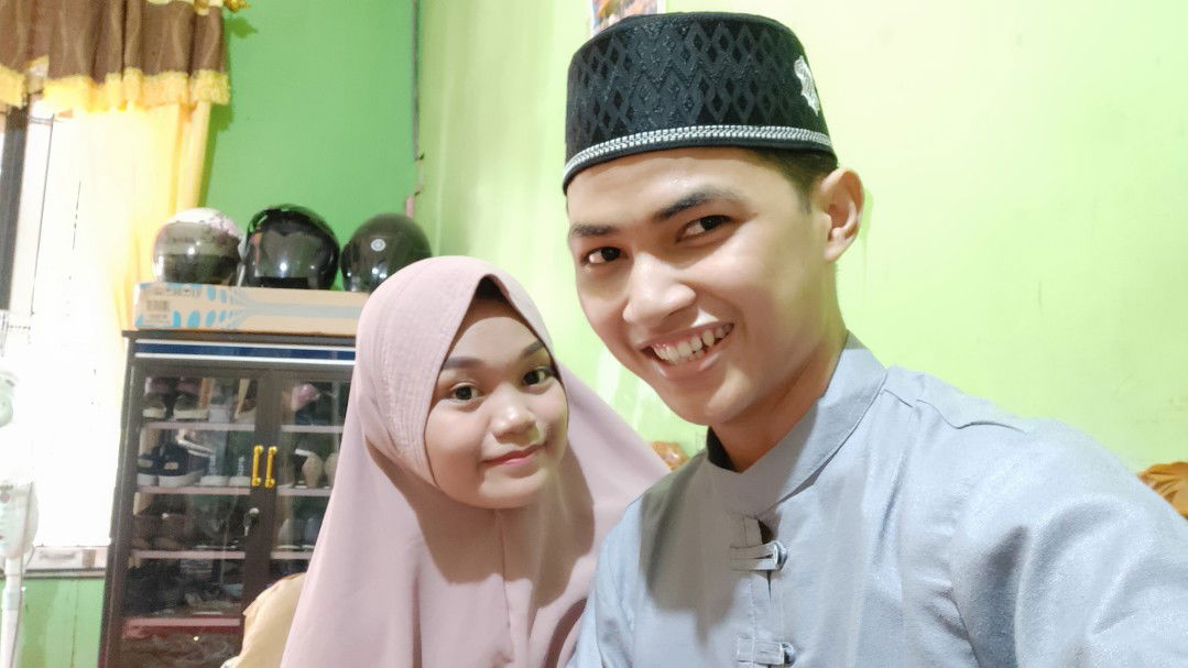 santia tia profile icon