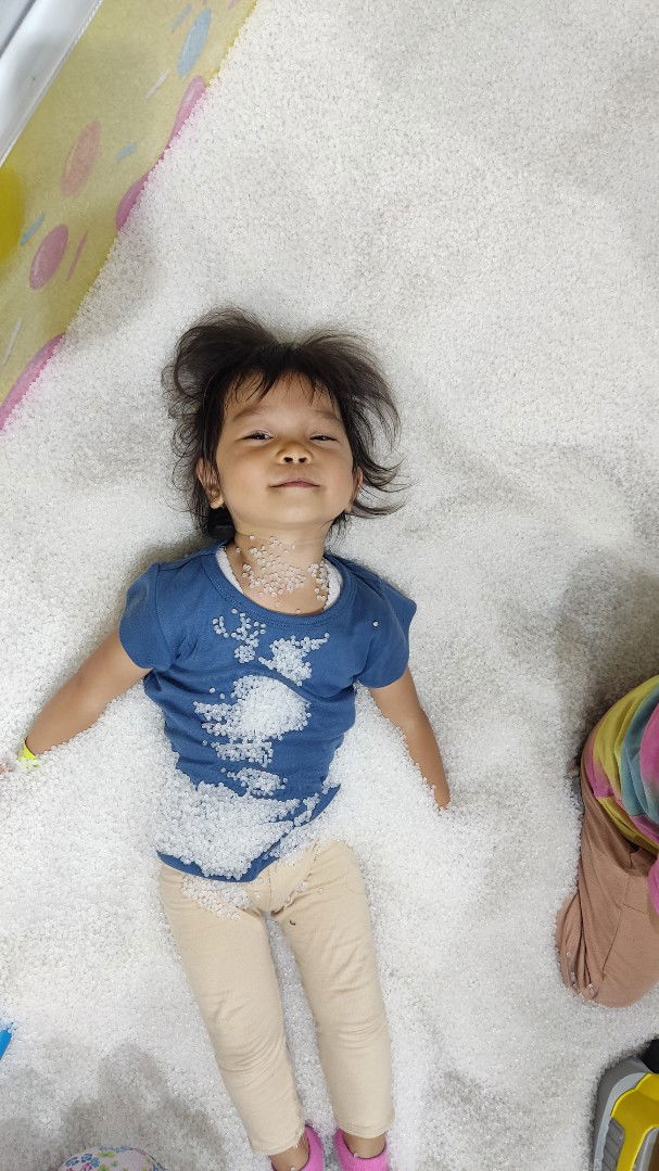 Atikah Hk profile icon