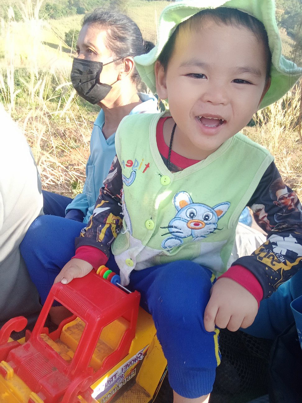 ใบ' เฟิร์น profile icon