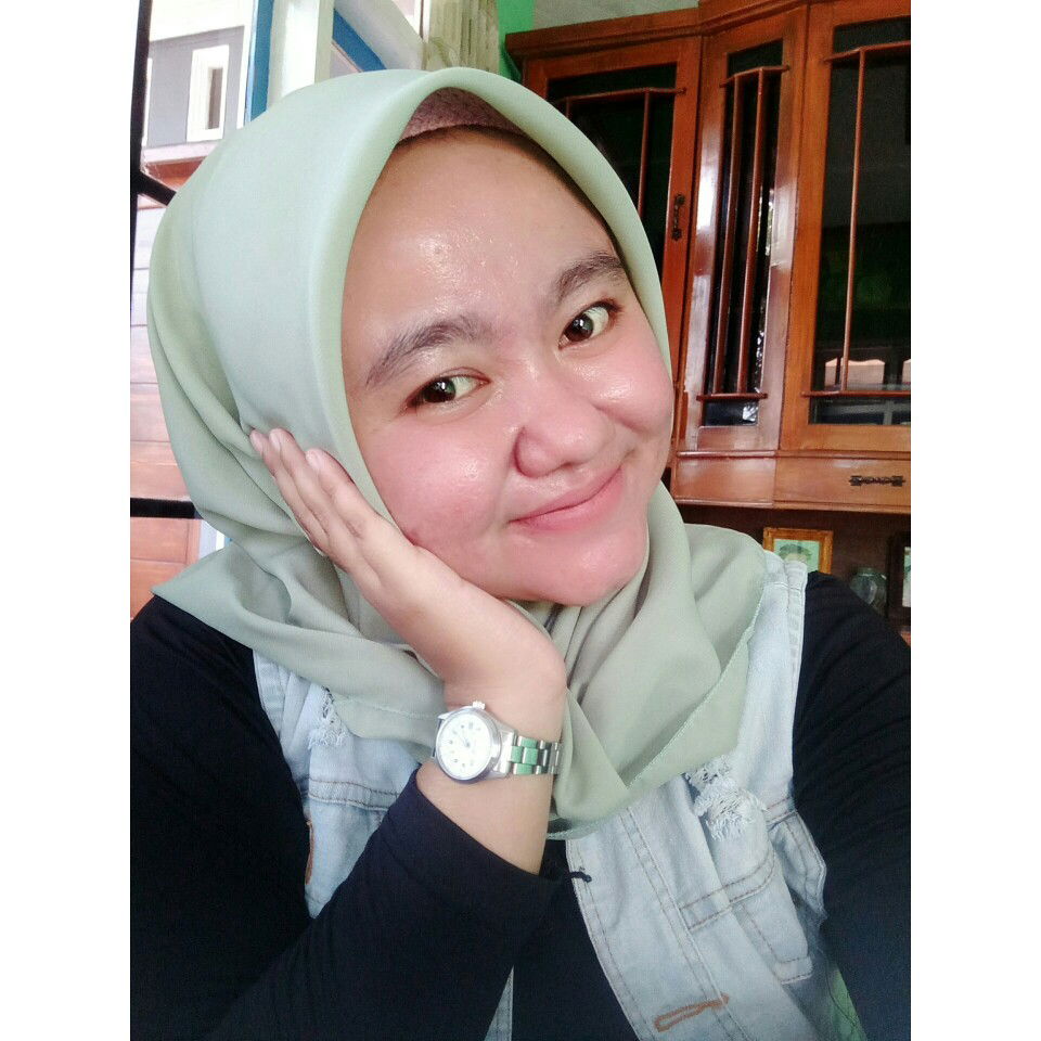 dini damayanti profile icon