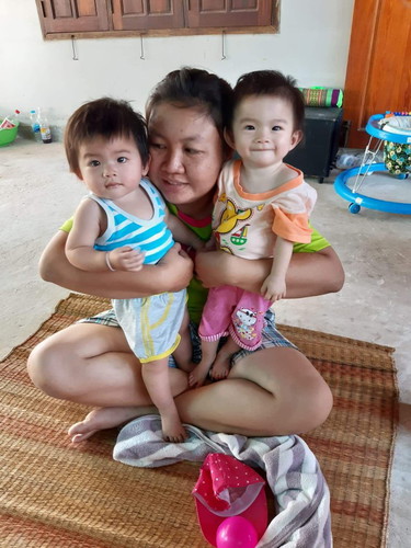 น้องแฝด