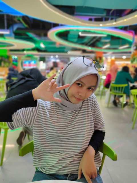 Rika Augustina profile icon