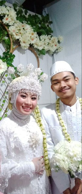 Delia Safitri profile icon