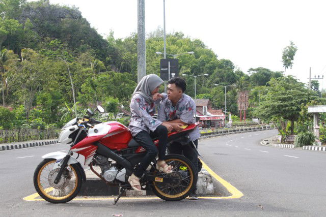 erni lestari profile icon