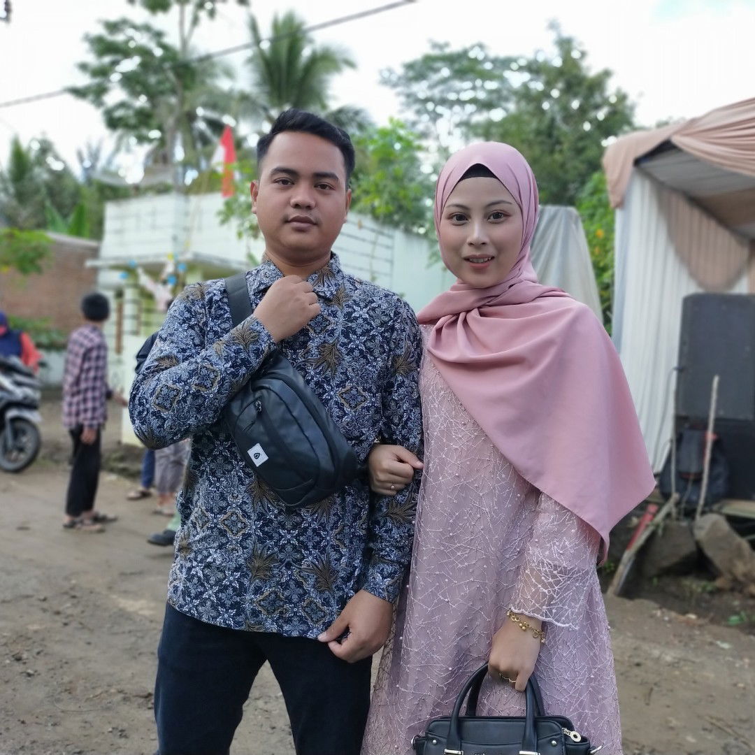 Rika Yuliana profile icon